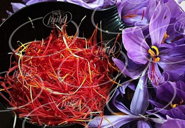 خرید زعفران درجه یک از دست کشاورز